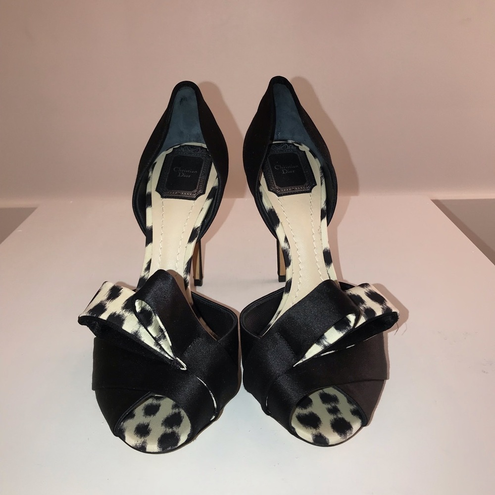 CHRISTIAN DIOR SATIN PEEP TOE SHOES